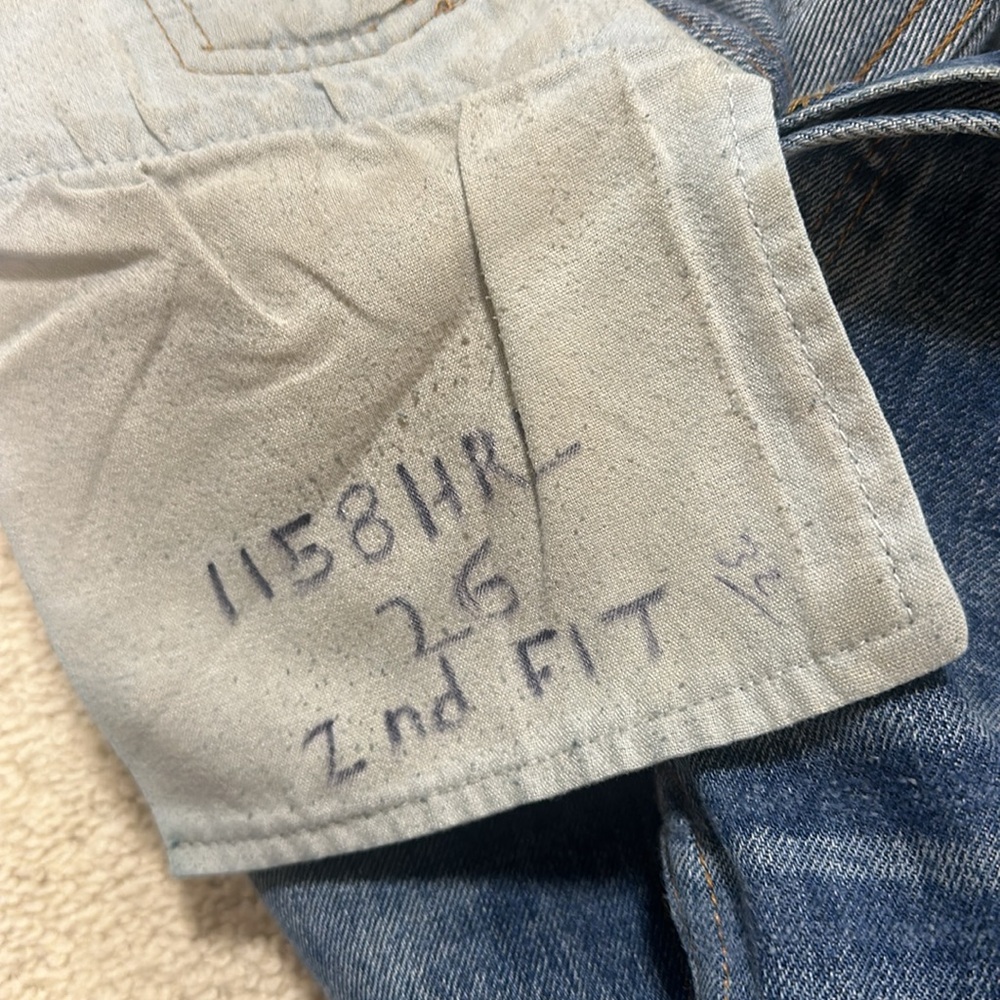 Re/Done Classic Indigo Straight Leg Jeans - Picture 6 of 16